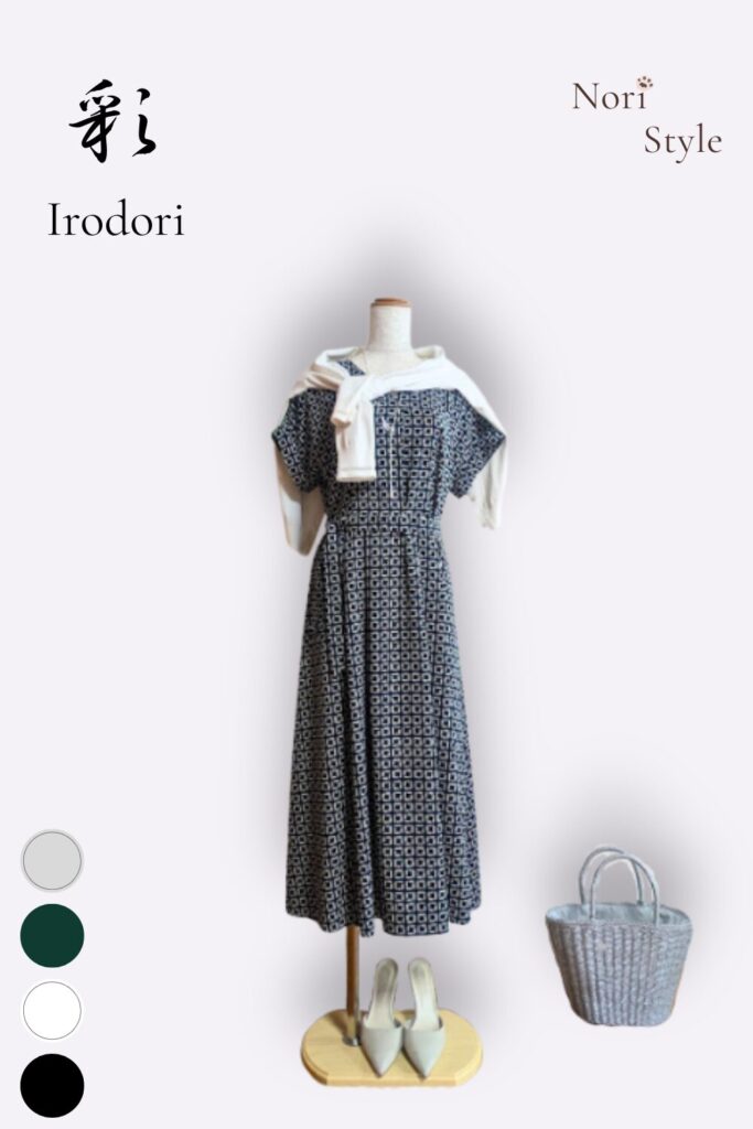 40代・50代大人の春夏きれいめコーデ【彩-Irodori】のデザインカード。左側に「彩」の漢字ロゴとカラーパレット、右側にブラック幾何学柄ワンピースにホワイトカーディガンを肩掛けし、アイボリーのパンプス、ライトグレーのかごバッグを合わせた洗練されたトルソースタイリング